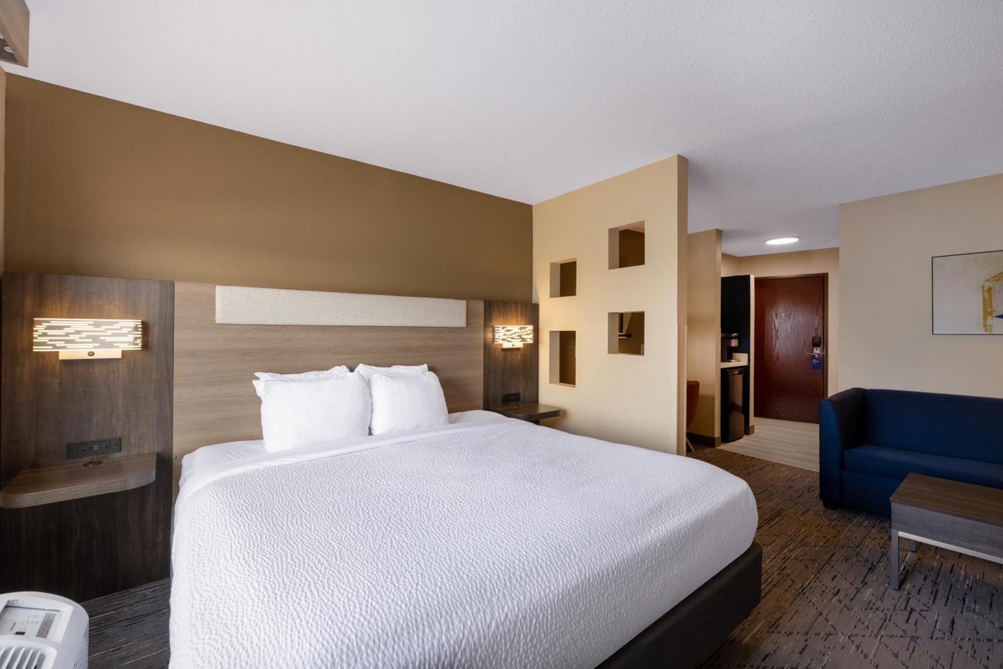 Holiday Inn Express Rochester South - Mayo Area By Ihg Exterior foto