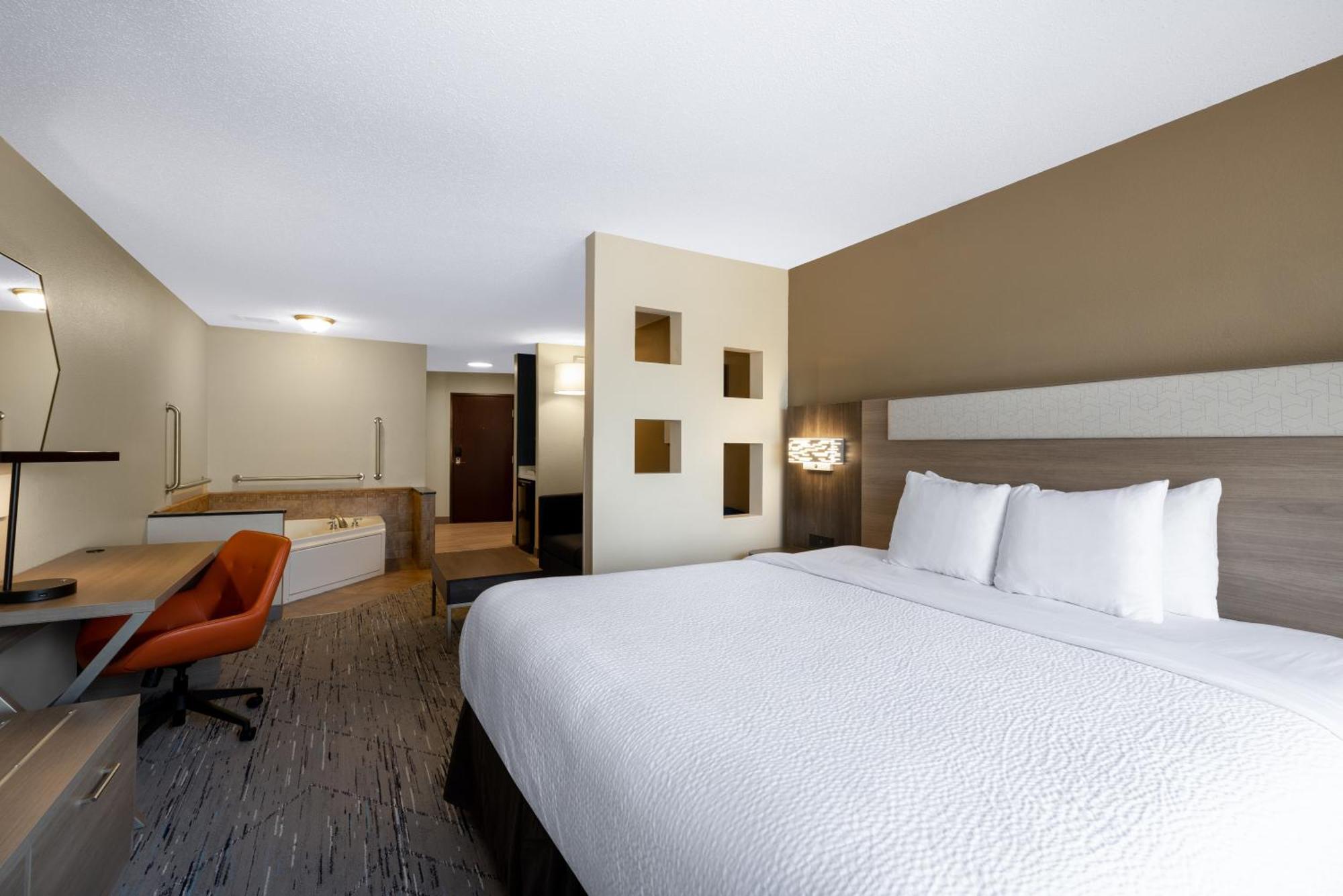Holiday Inn Express Rochester South - Mayo Area By Ihg Exterior foto